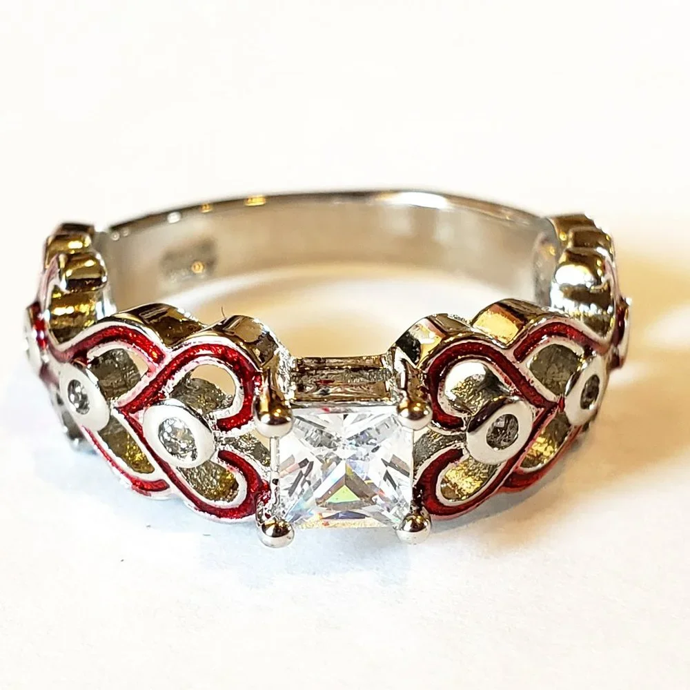 Princess Cut Solitaire Red Enamel Love Hearts Ring in Sterling Silver Sz 5.5
